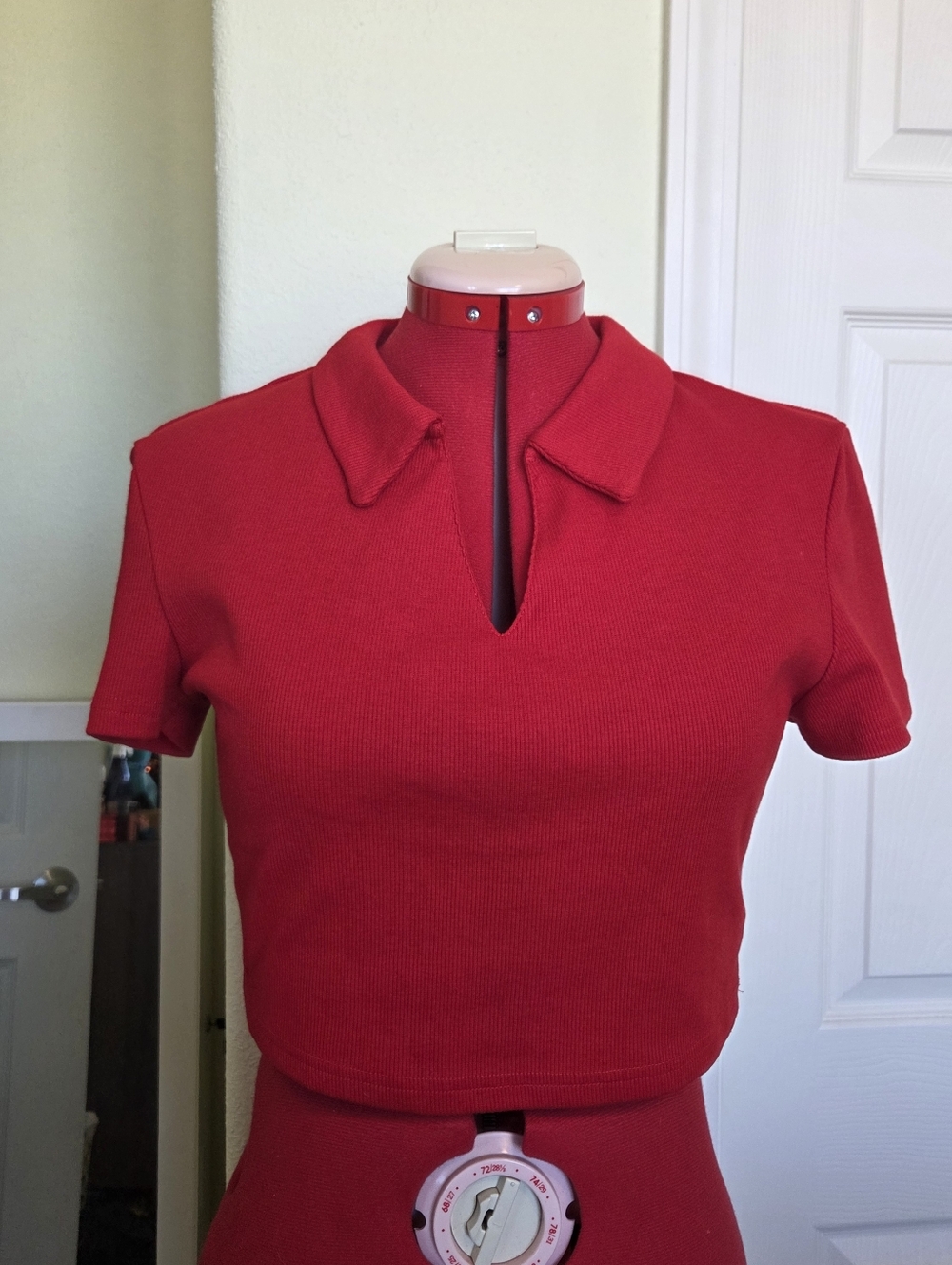 SHEIN Bright Red Collared Crop Top